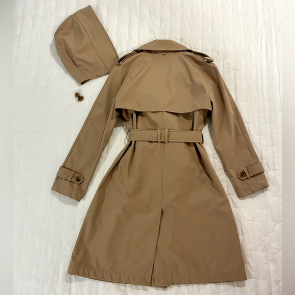 BCBG 3/4 Hooded Camel Trench Coat - Picture 3 of 8